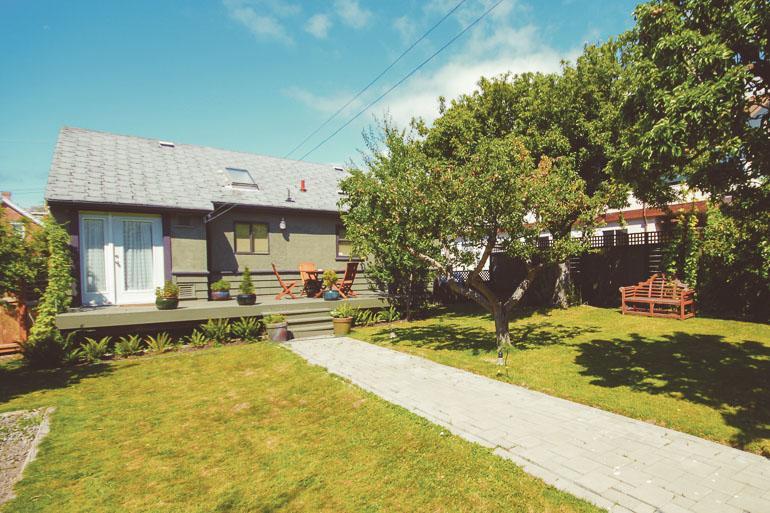 Spinnakers Gastro Brewpub & Guesthouses Victoria Exterior foto